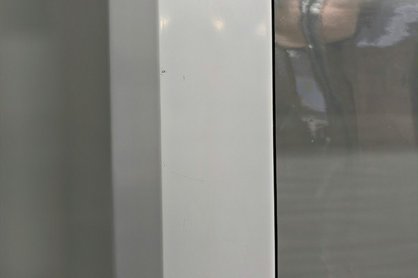 劣質快速門軌道