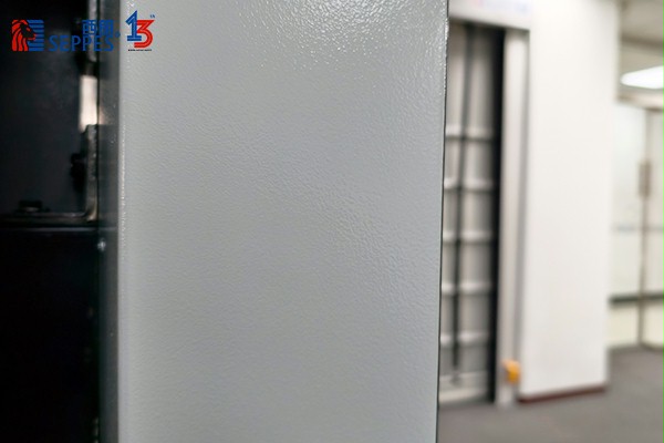 西朗快速門軌道