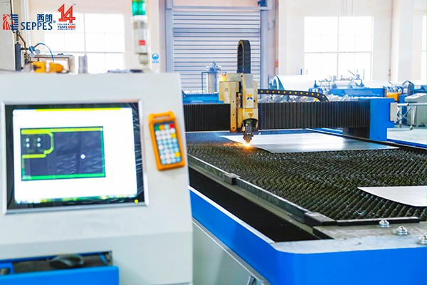 硬質快速門工藝